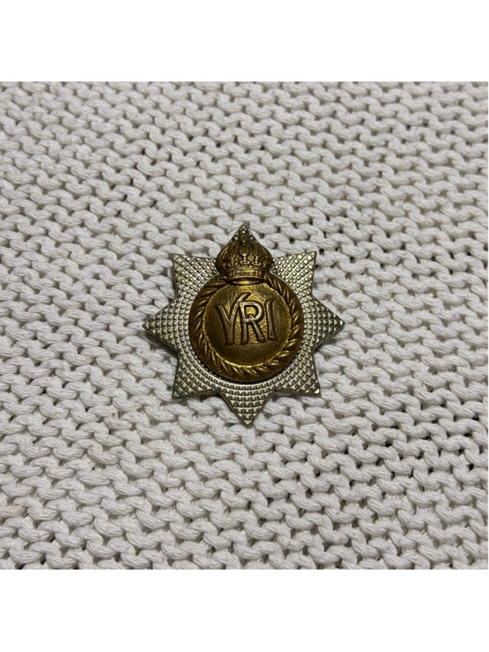 Royal Canadian Regiment RCR Cap Badge 1894-1904 Guelphic Crown TipTaft Maker